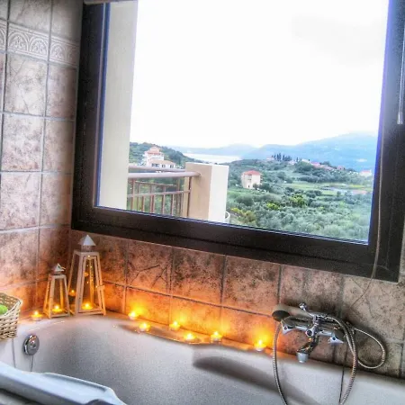 Traditional Mandola וילה