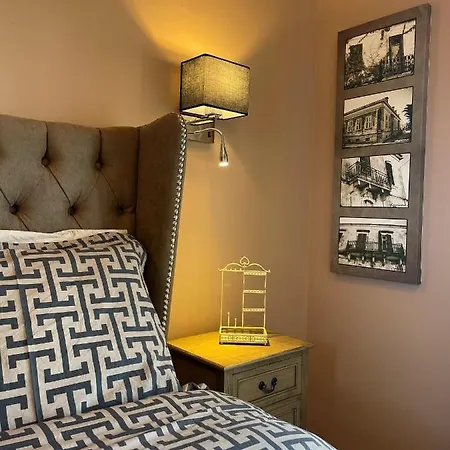 וילה Traditional Mandola *