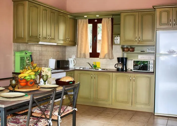 Villa Traditional Mandola Livathos (Kefalonia)