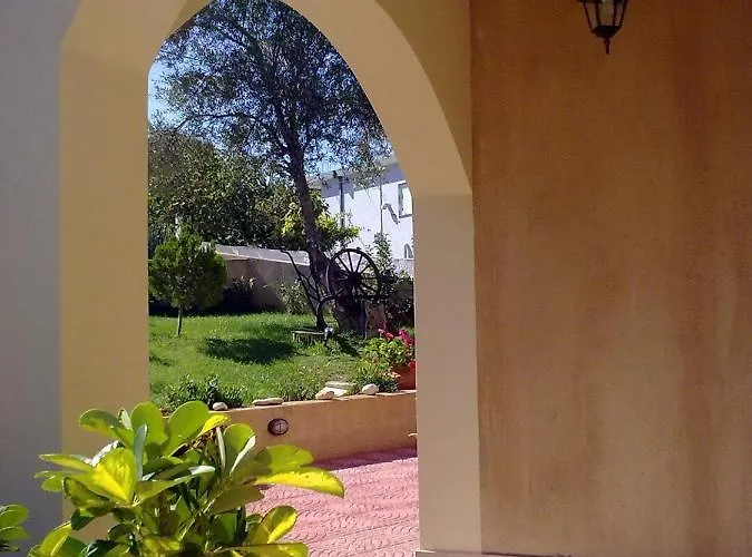 Traditional Mandola Livathos (Kefalonia)