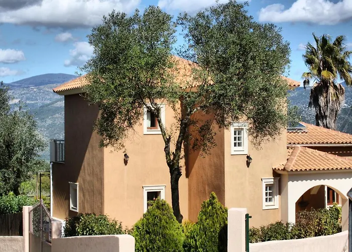 Villa Traditional Mandola *